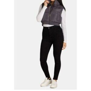 Brand new Time and Tru Women's High Rise Skinny Jeans, size 12